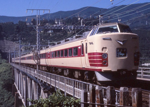 1983年8月19日(金) 東海道線・白糸川橋梁 その2 – カジやんの